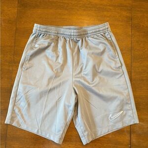 Nike Youth Boy Large Light Gray Dry fit shorts